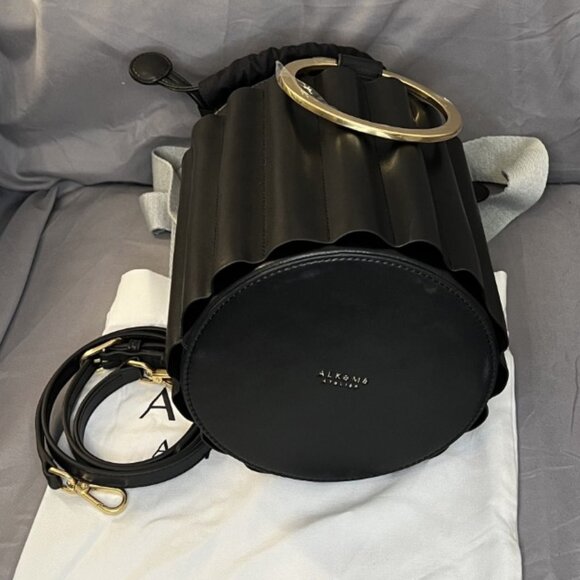 Unique Metal Handle Bucket, Black, Vegan Leather, Alkeme Atelier, "Water" NWOT - Picture 9 of 12